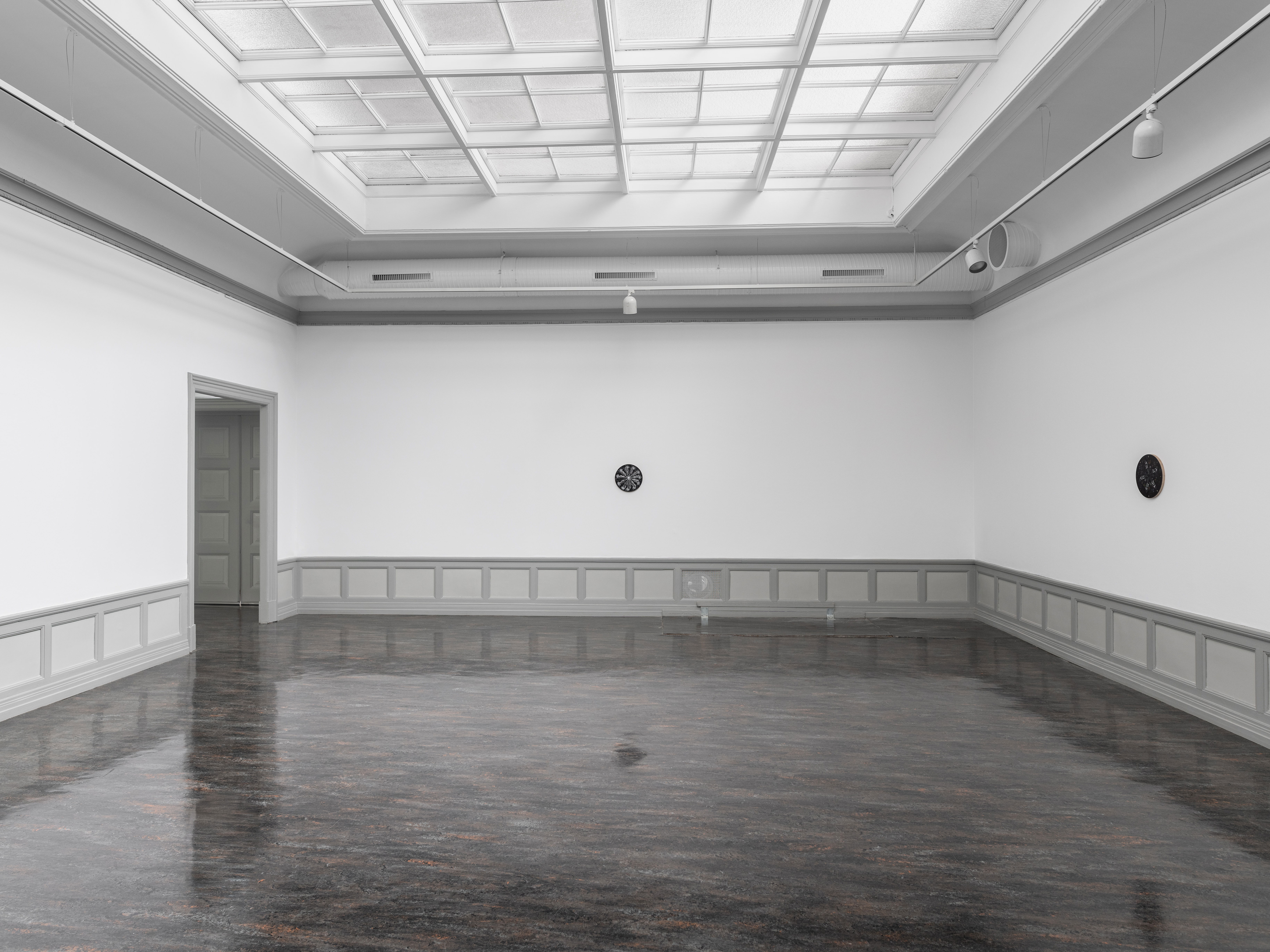 Cindy Ji Hye Kim, Sand in the Hourglass (2022), installation view. Photo: Erik Sæter Jørgensen.